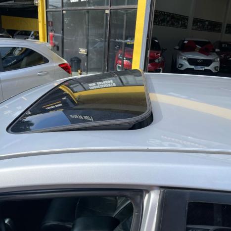 NISSAN Tiida Hatch 1.8 16V 4P SL FLEX AUTOMTICO, Foto 9
