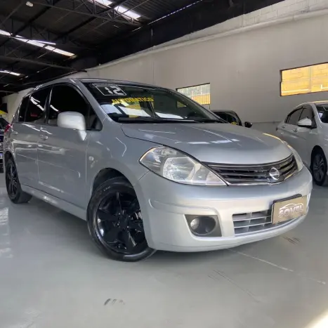 NISSAN Tiida Hatch 1.8 16V 4P SL FLEX AUTOMTICO, Foto 3