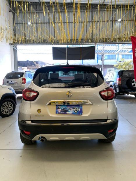 RENAULT Captur 1.6 16V 4P FLEX SCE INTENSE X-TRONIC CVT, Foto 5