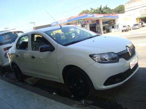 RENAULT Logan 1.0 16V 4P FLEX AUTHENTIQUE, Foto 1