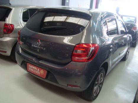 RENAULT Sandero 1.6 16V 4P FLEX SCE EXPRESSION, Foto 2