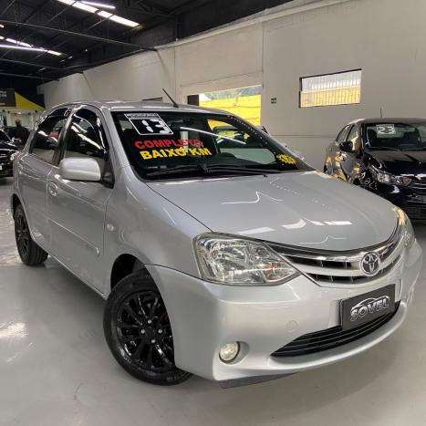 TOYOTA Etios Hatch 1.5 16V 4P FLEX XLS, Foto 3