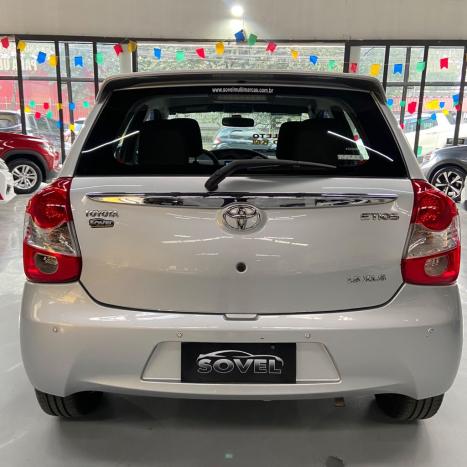 TOYOTA Etios Hatch 1.5 16V 4P FLEX XLS, Foto 5