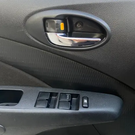 TOYOTA Etios Hatch 1.3 16V 4P FLEX X AUTOMTICO, Foto 10