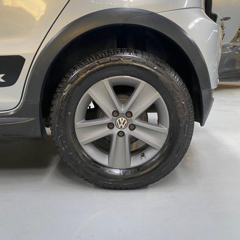 VOLKSWAGEN Crossfox 1.6 4P FLEX, Foto 11