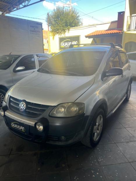 VOLKSWAGEN Crossfox 1.6 4P FLEX, Foto 2