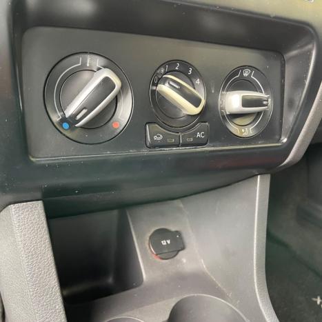 VOLKSWAGEN Fox 1.0 4P FLEX, Foto 12