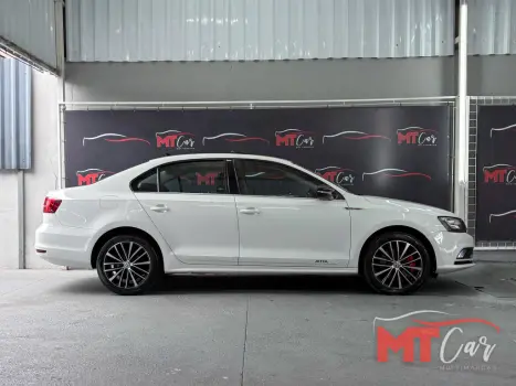VOLKSWAGEN Jetta 2.0 4P TSI HIGHLINE 211 CV AUTOMTICO, Foto 4