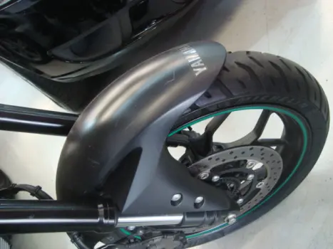 YAMAHA MT-03 300 ABS, Foto 5