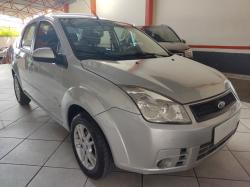 FORD Fiesta Sedan 1.6 4P FLEX FORD Fiesta Sedan 1.6 4P FLEX