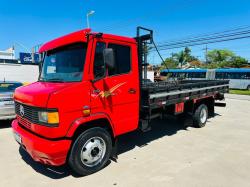 MERCEDES-BENZ 710 PLUS