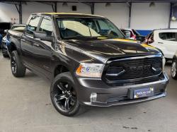 RAM Classic 5.7 V8 32V 4P HEMI LARAMIE NIGHT EDITION AUTOMÁTICO