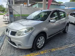 RENAULT Sandero 1.6 4P FLEX PRIVIL�GE 