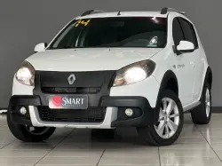RENAULT Sandero 1.6 16V 4P FLEX STEPWAY AUTOM�TICO
