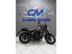 ROYAL ENFIELD Hunter 350 