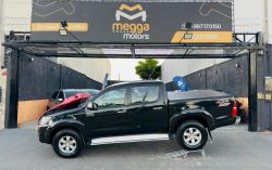 TOYOTA Hilux Caminhonete 3.0 4P 4X4 SRV TURBO DIESEL CABINE DUPLA