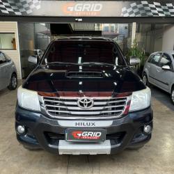 TOYOTA Hilux Caminhonete 3.0 4P 4X4 SRV TURBO DIESEL CABINE DUPLA