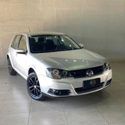 VOLKSWAGEN Golf 1.6 4P