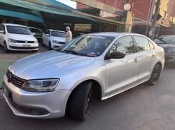 VOLKSWAGEN Jetta 2.0 4P FLEX CONFORTLINE TIPTRONIC AUTOMTICO