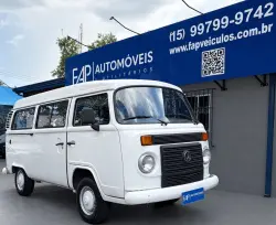 VOLKSWAGEN Kombi 1.4 FLEX STD 9 LUGARES