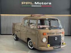 VOLKSWAGEN Kombi 