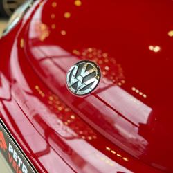 VOLKSWAGEN New Beetle 2.0 MI AUTOMÁTICO