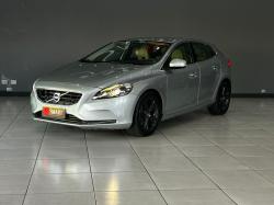 VOLVO V40 2.0 4P T4 DYNAMIC TURBO AUTOM�TICO