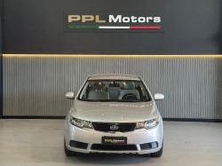 KIA Cerato Sedan 1.6 16V 4P E.283