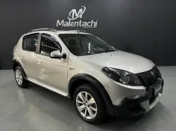 RENAULT Sandero 1.6 16V 4P FLEX STEPWAY AUTOMTICO