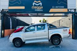 TOYOTA Hilux Caminhonete 3.0 16V 4P 4X4 SRV TURBO DIESEL