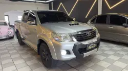 TOYOTA Hilux Caminhonete 3.0 4P 4X4 SRV TURBO DIESEL TOP CABINE DUPLA AUTOMTICO