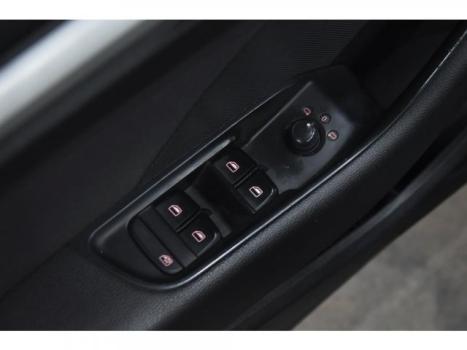 AUDI A3 1.4 16V 4P TFSI ATTRACTION S-TRONIC AUTOM�TICO, Foto 6