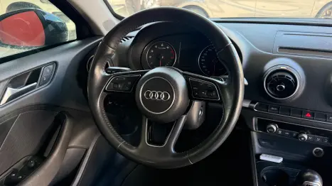 AUDI A3 1.4 16V 4P TFSI ATTRACTION S-TRONIC AUTOM�TICO, Foto 11