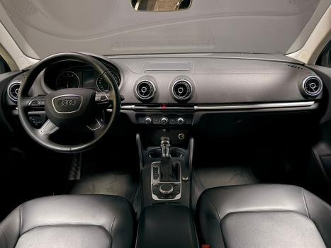 AUDI A3 1.4 16V 4P TFSI SPORTBACK AMBIENTE S-TRONIC AUTOMÁTICO, Foto 8