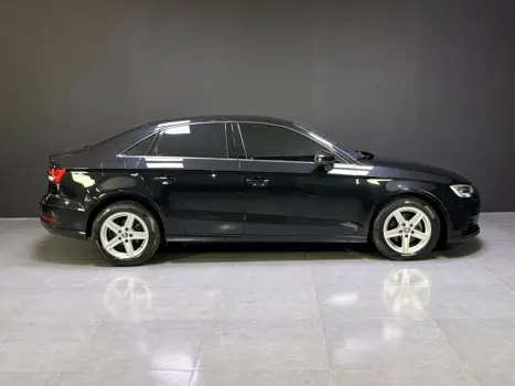 AUDI A3 Sedan , Foto 5