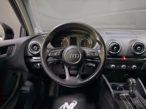 AUDI A3 Sedan , Foto 10