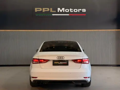 AUDI A3 Sedan , Foto 2