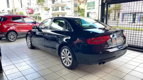 AUDI A4 2.0 16V 4P TFSI AUTOM�TICO, Foto 8