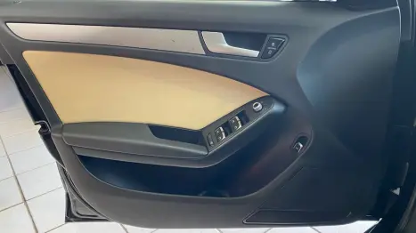 AUDI A4 2.0 16V 4P TFSI AUTOM�TICO, Foto 13