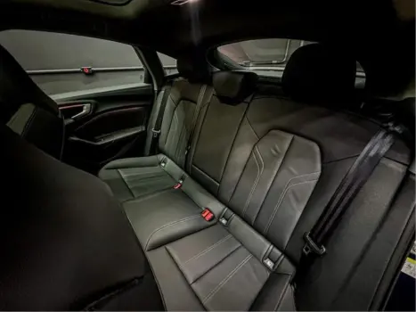 AUDI A5 2.0 16V 4P TFSI COUP� AMBIENTE S-TRONIC AUTOM�TICO, Foto 16