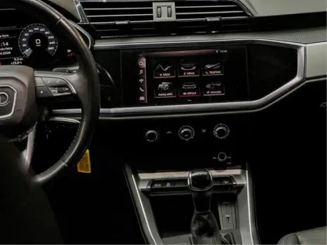 AUDI Q3 1.4 4P 35 TFSI PRESTIGE PLUS S-TRONIC AUTOM�TICO, Foto 10