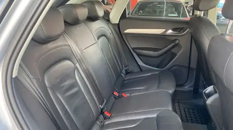 AUDI Q3 1.4 4P TFSI AMBIENTE S-TRONIC AUTOM�TICO, Foto 7