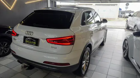 AUDI Q3 2.0 4P TFSI AMBITION QUATTRO S-TRONIC AUTOM�TICO, Foto 8