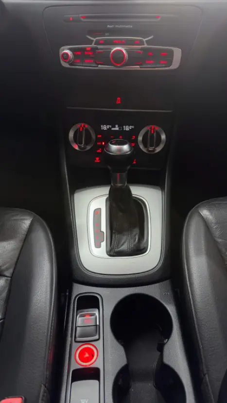 AUDI Q3 2.0 4P TFSI AMBITION QUATTRO S-TRONIC AUTOM�TICO, Foto 18