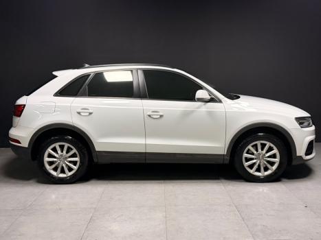 AUDI Q3 2.0 4P TFSI ATTRACTION QUATTRO S-TRONIC AUTOM�TICO, Foto 3