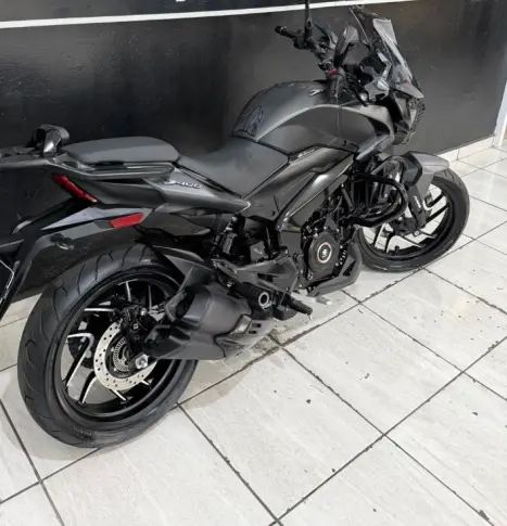 BAJAJ Dominar 400 , Foto 9