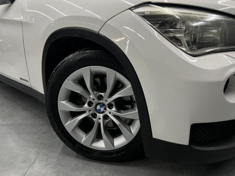 BMW X1 2.0 16V 4P 18I S DRIVE AUTOMTICO, Foto 2
