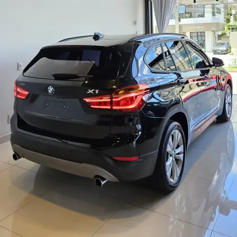 BMW X1 2.0 16V 4P S DRIVE 20I GP AUTOMTICO, Foto 4