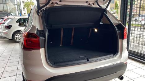 BMW X1 2.0 16V 4P S DRIVE 20I SPORT AUTOM�TICO, Foto 11