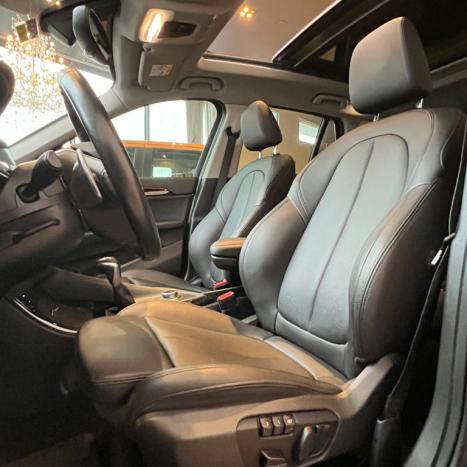 BMW X1 2.0 16V 4P S DRIVE 20I X-LINE AUTOM�TICO, Foto 8